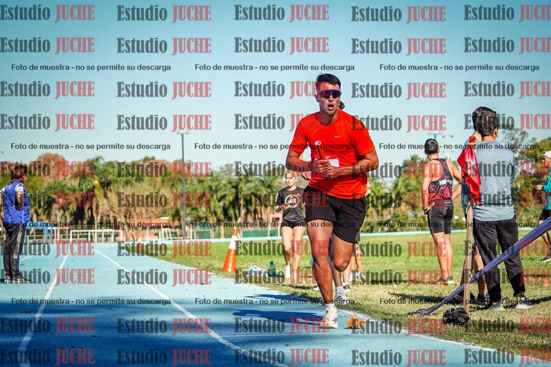 Fotos durante los relevos