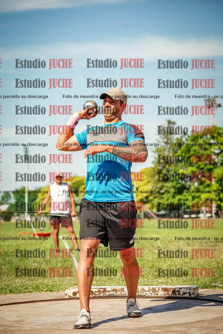Fotos del lanzamiento de bala de varones