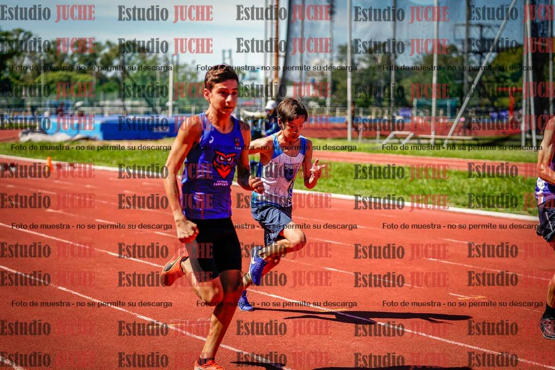 Fotos de los 80 m de varones