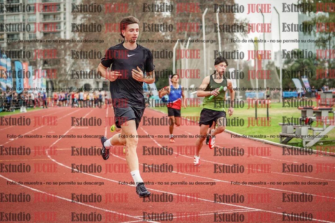 Fotos de las Postas 4x100 m de varones