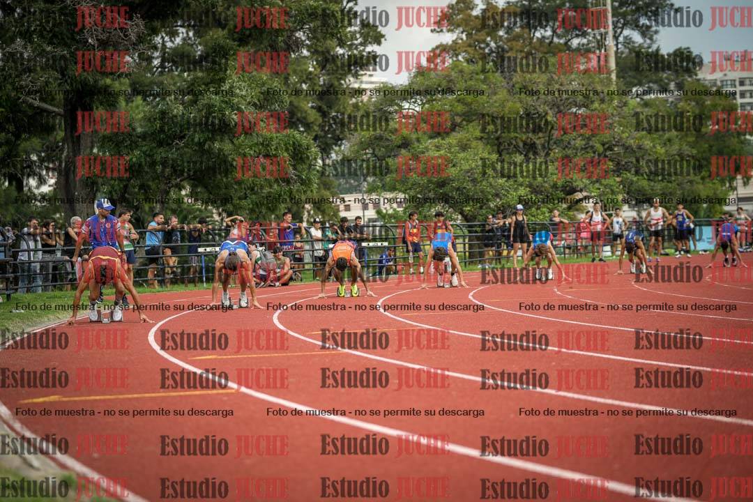 Fotos de los 200 m llanos de varones