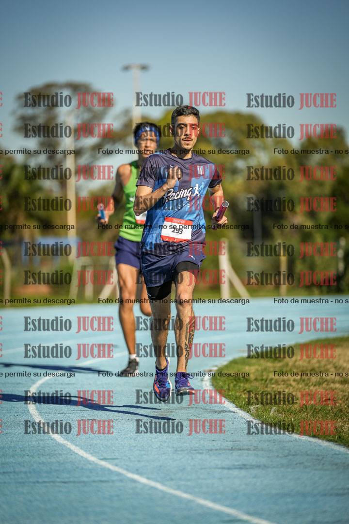 Fotos durante los relevos