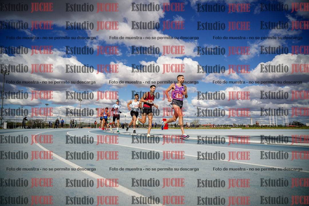 Fotos de los 5000 m llanos de varones