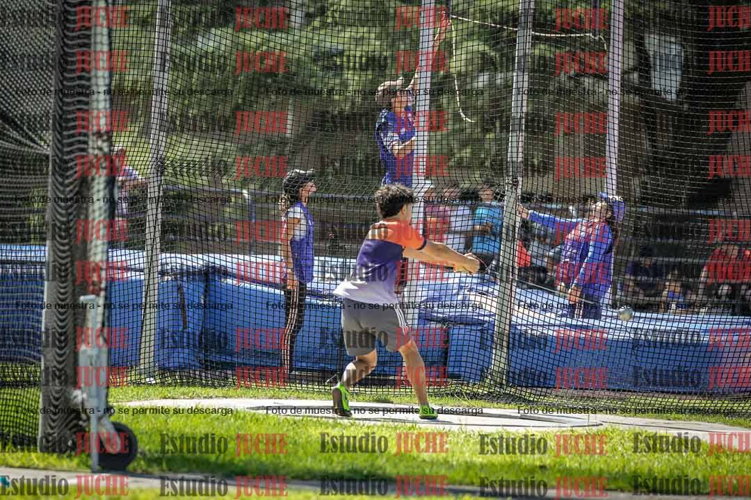 Fotos del lanzamiento de martillo de varones