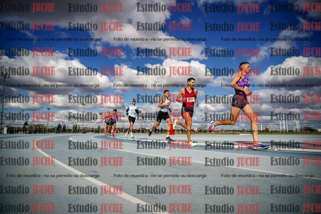 Fotos de los 5000 m llanos de varones
