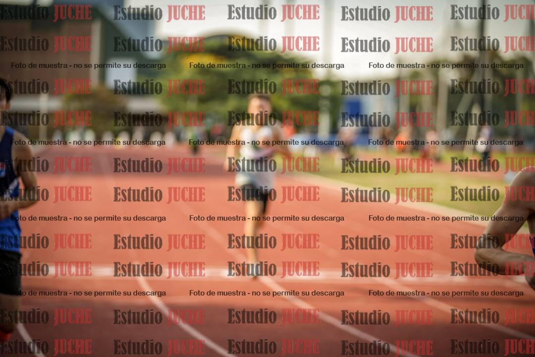 Fotos de los 400 m llanos de varones