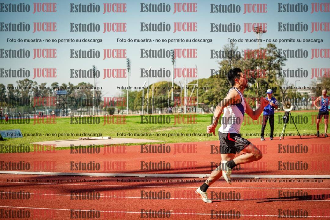 Fotos de los 400 m llanos de varones