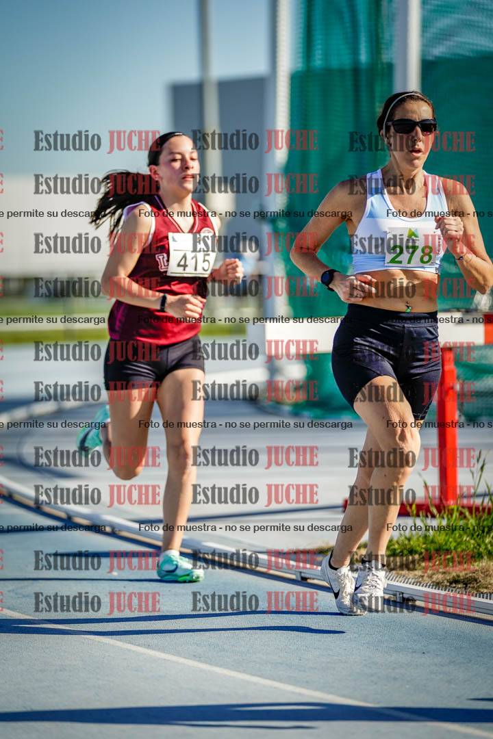 Fotos de los 1500 m llanos de mujeres