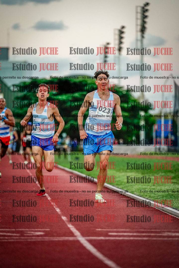 Fotos de los 1500 m llanos de varones