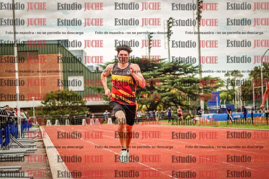 Fotos de los 400 m llanos de varones