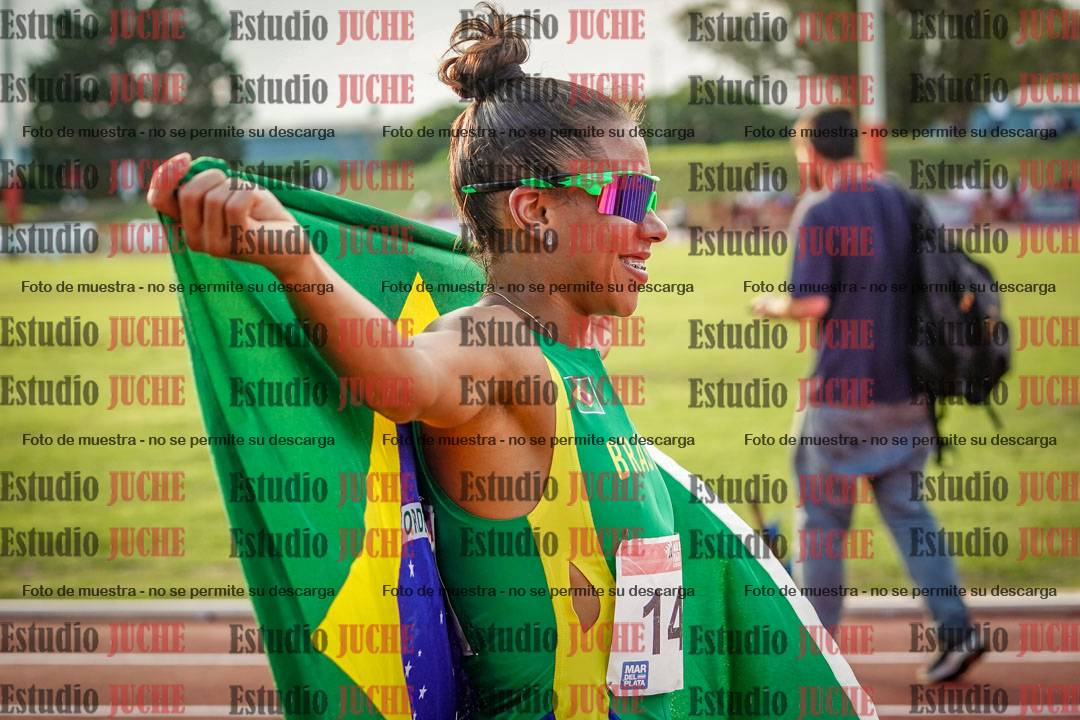 Fotos de algunos extras y podios del día 1