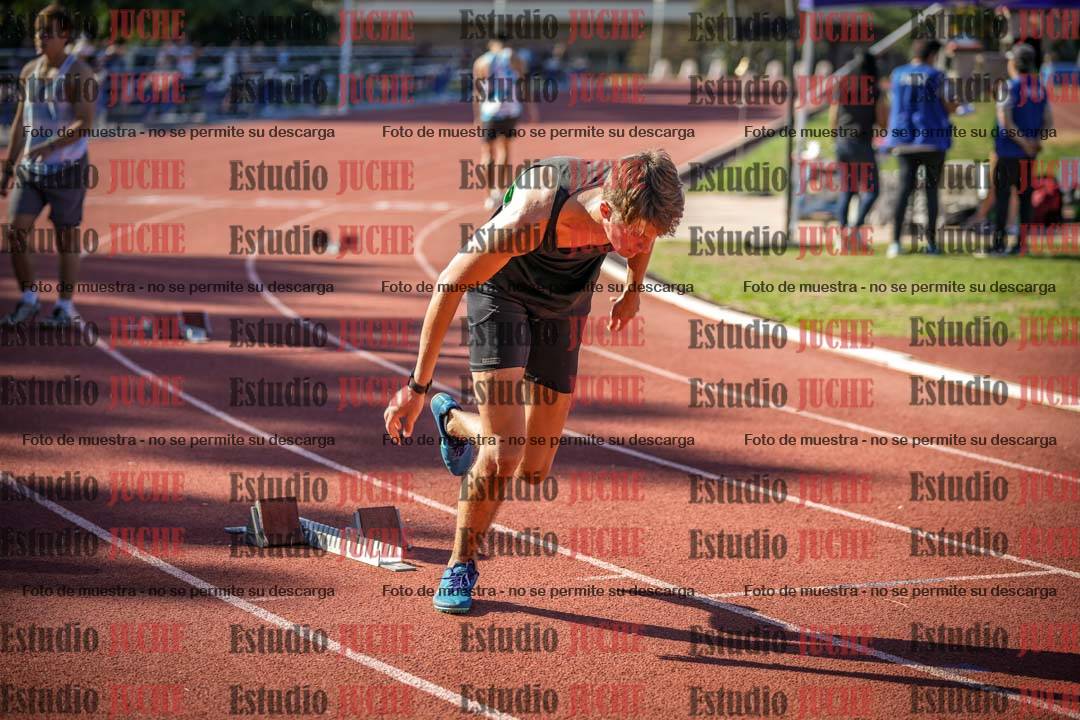 Fotos de los 400 m llanos de varones