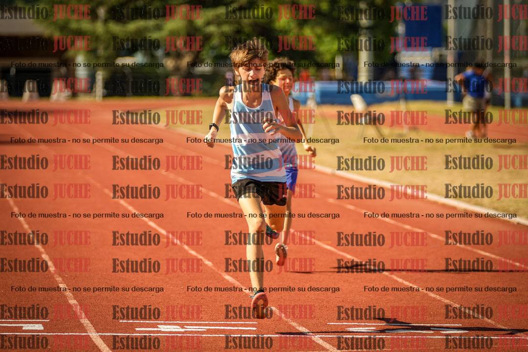Fotos de los 400 m llanos de varones