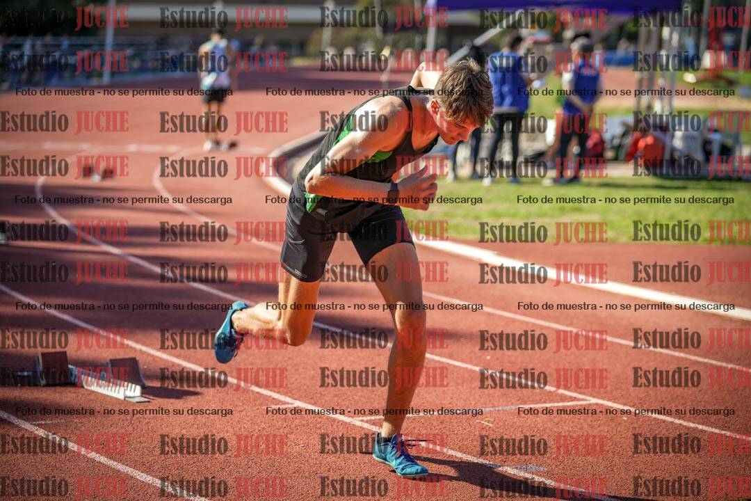 Fotos de los 400 m llanos de varones