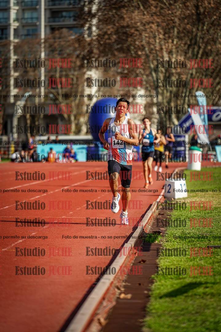 Fotos de los 1500 m de varones - decatlón 10
