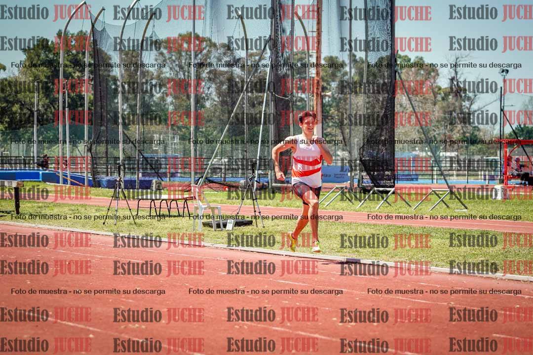 Fotos de los 400 m llanos de varones