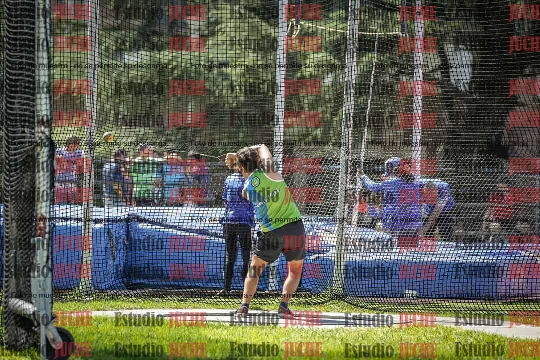 Fotos del lanzamiento de martillo de varones