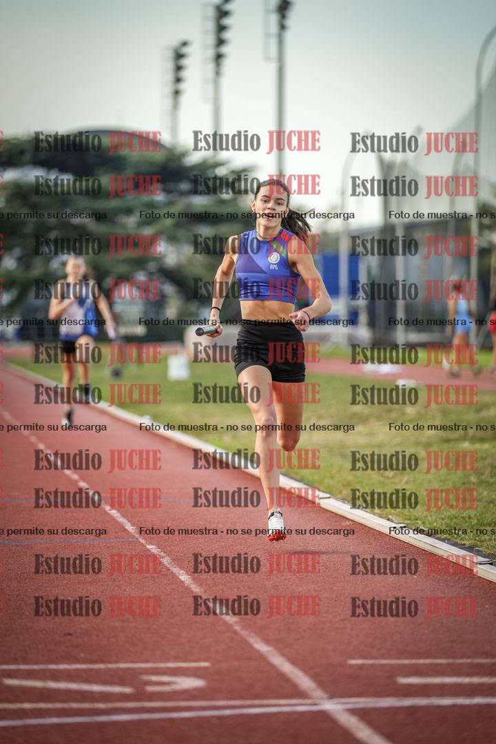 Fotos de las postas 4x400 m llanos de mujeres