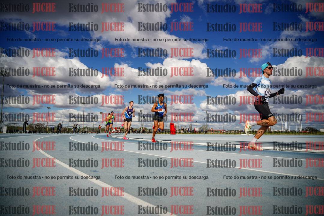 Fotos de los 5000 m llanos de varones