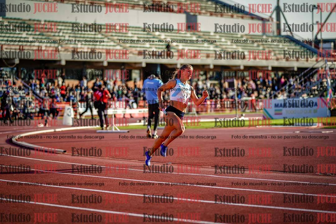 Fotos de los relevos 4x100 m de mujeres