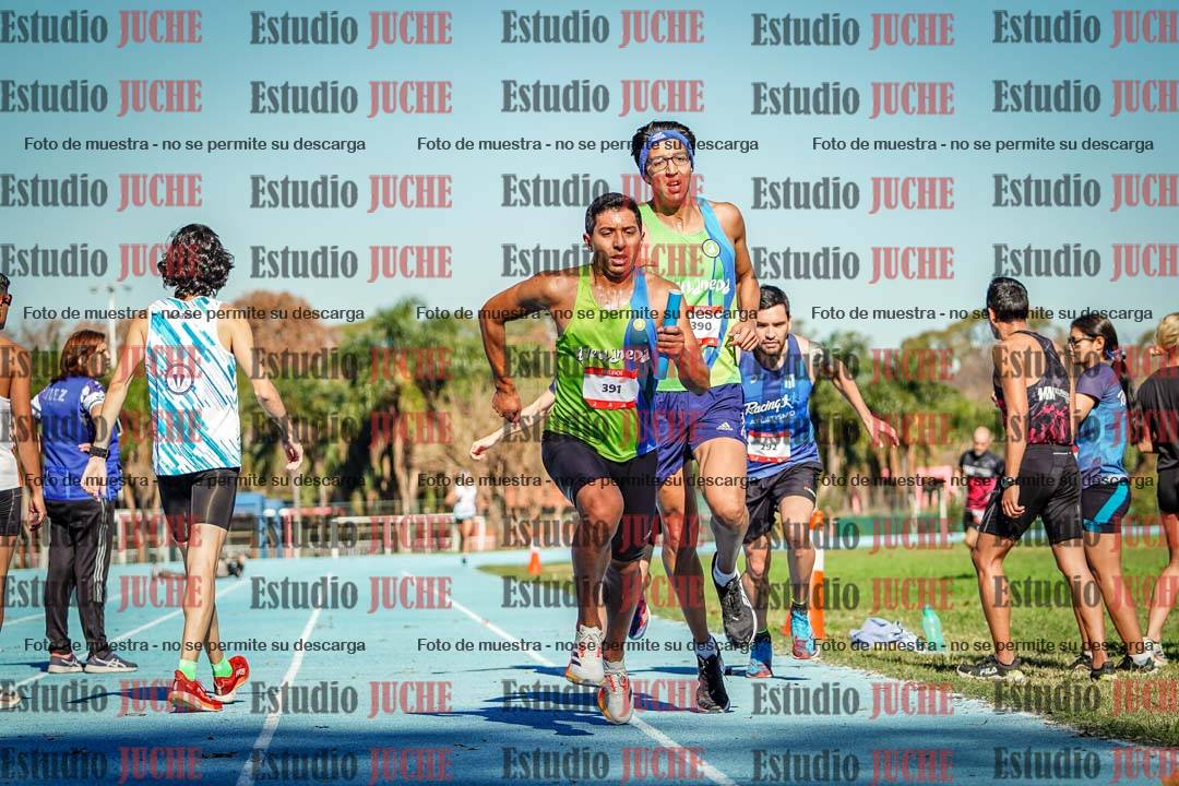 Fotos durante los relevos