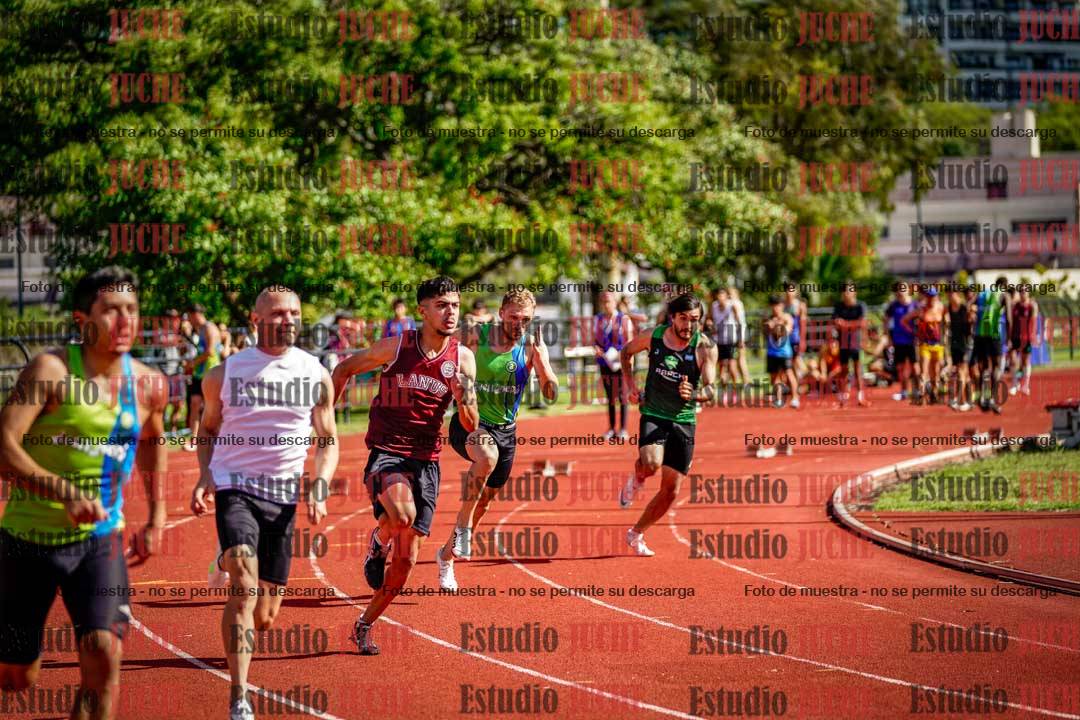 Fotos de los 200 m llanos de varones