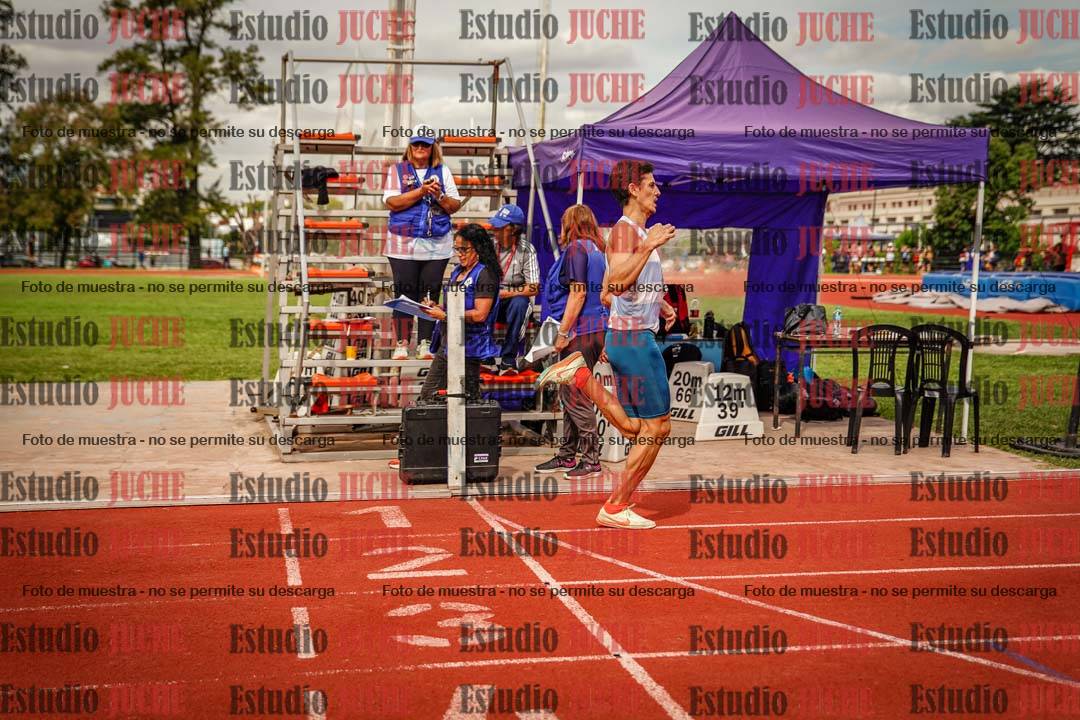 Fotos de los 800 m de varones