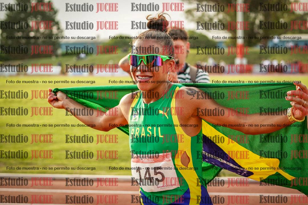 Fotos de algunos extras y podios del día 1