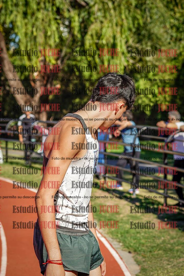 Fotos de los 400 m llanos de varones
