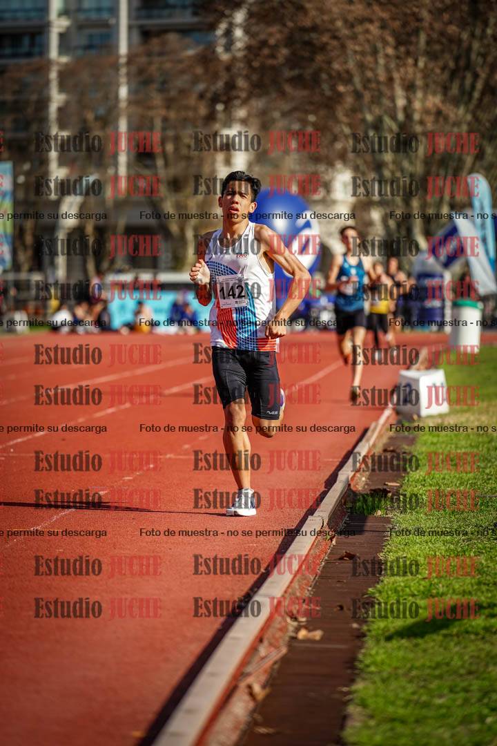Fotos de los 1500 m de varones - decatlón 10