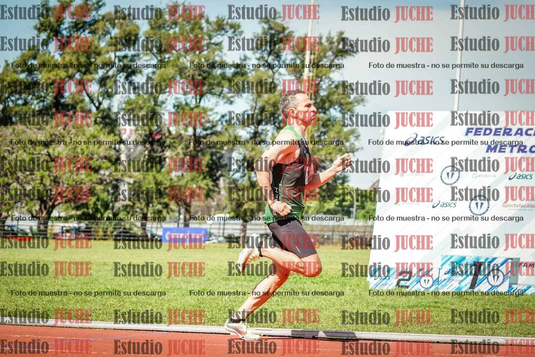 Fotos de los 800 m llanos de varones