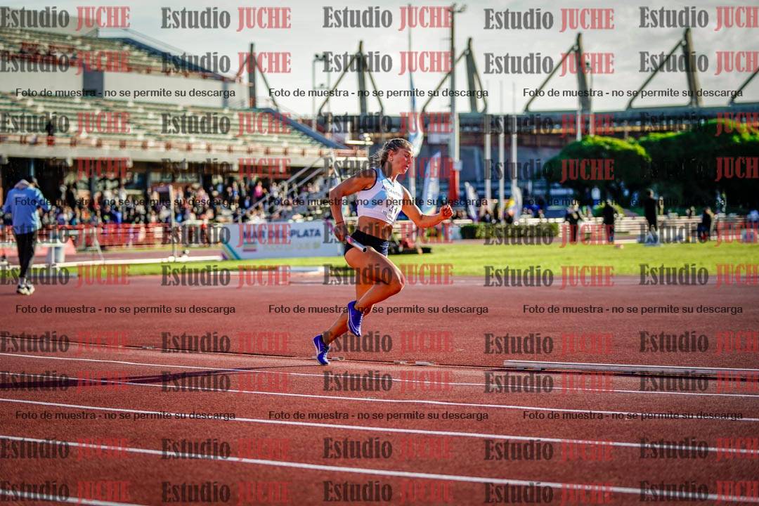 Fotos de los relevos 4x100 m de mujeres