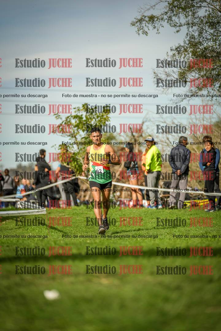 Fotos de la llegada del cross de 8000 m