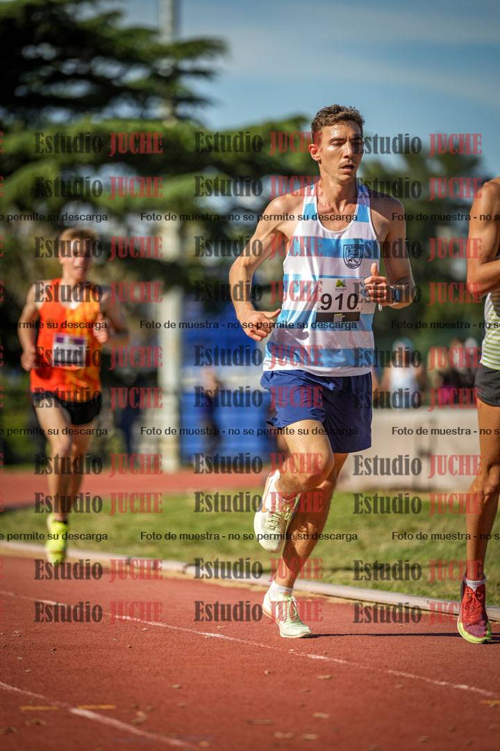 Fotos de los 5000 m llanos de varones