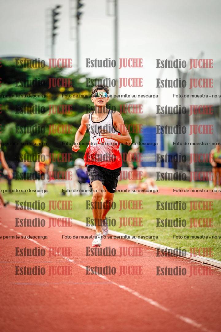 Fotos de los 800 m de varones