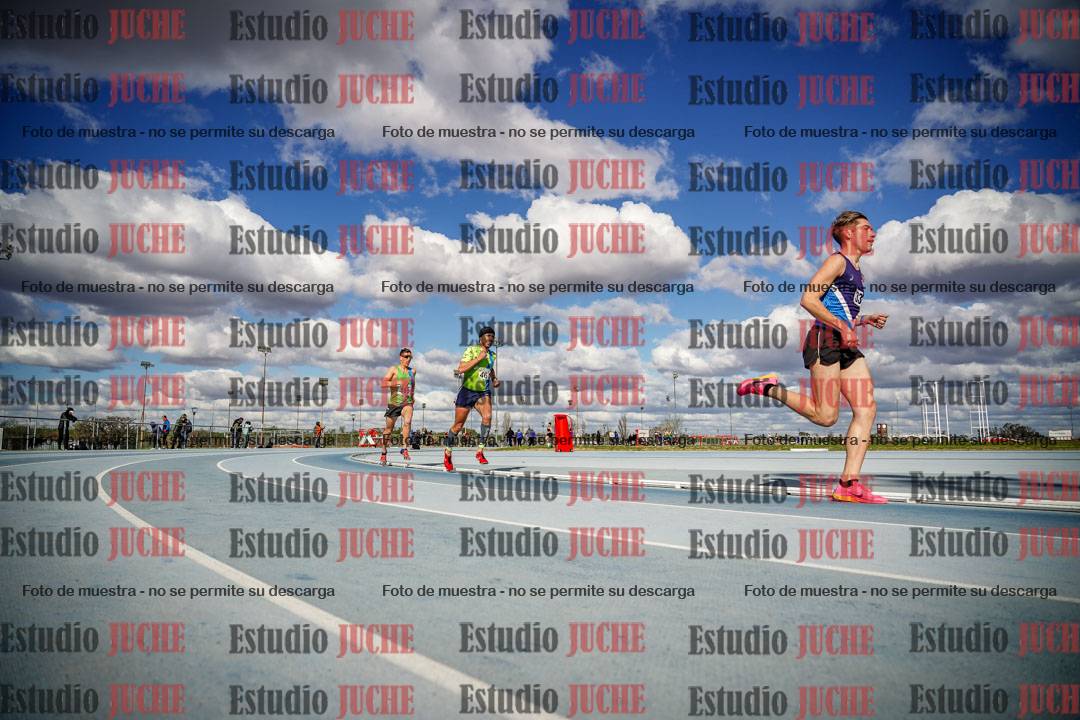 Fotos de los 5000 m llanos de varones