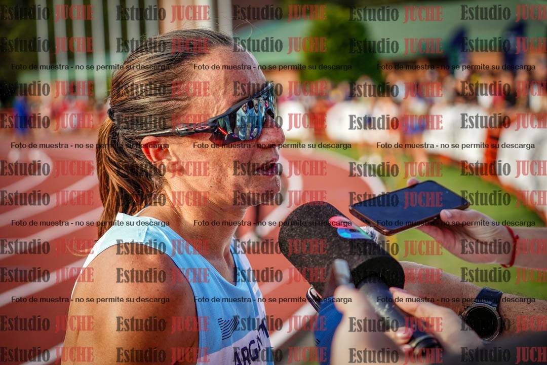 Fotos de algunos extras y podios del día 1