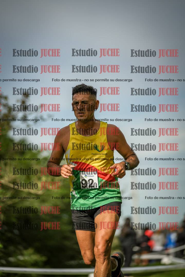 Fotos de la llegada del cross de 8000 m