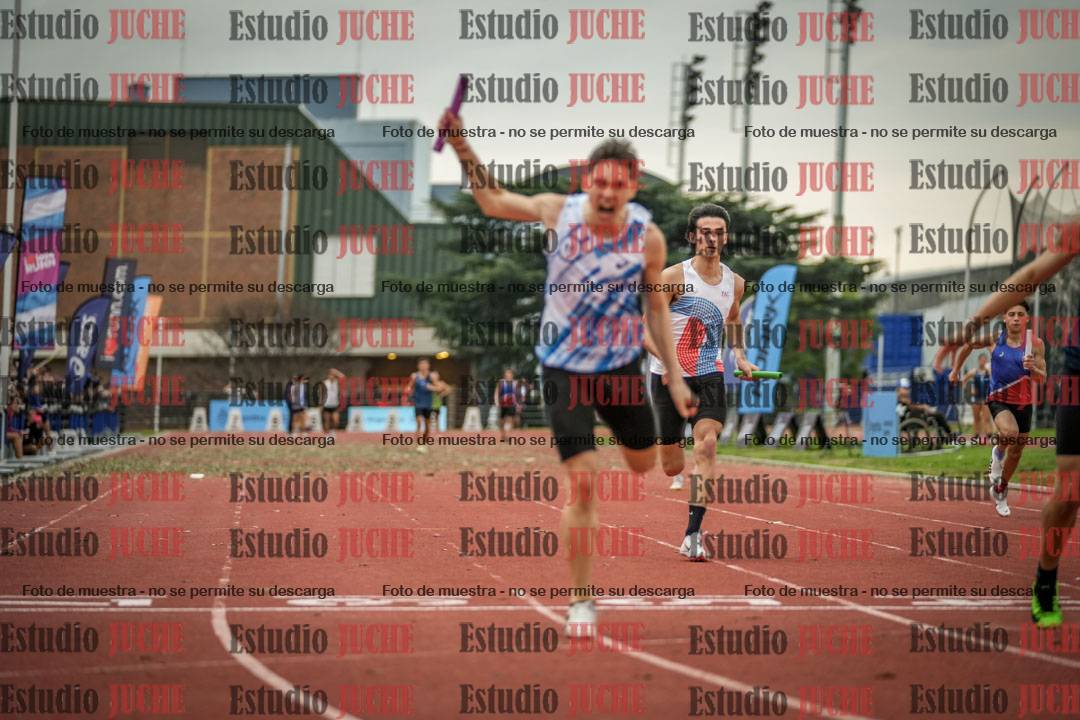 Fotos de las Postas 4x100 m de varones