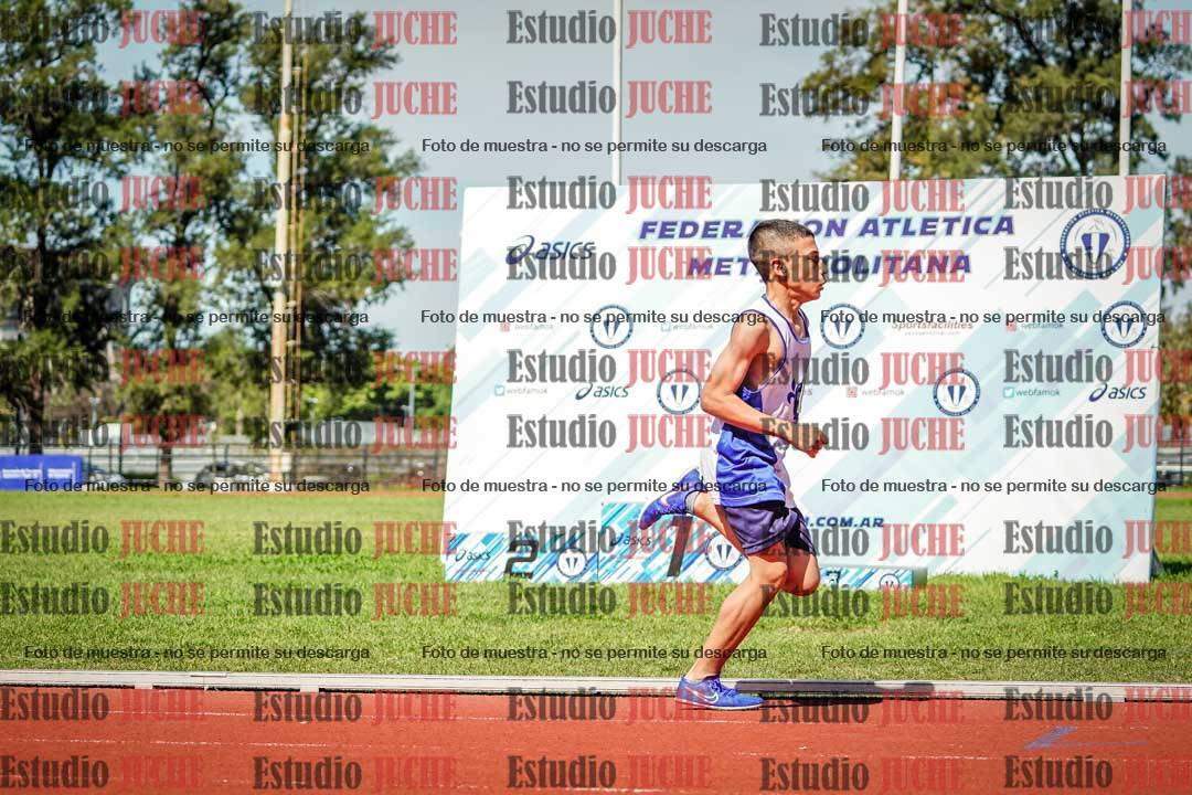 Fotos de los 800 m llanos de varones