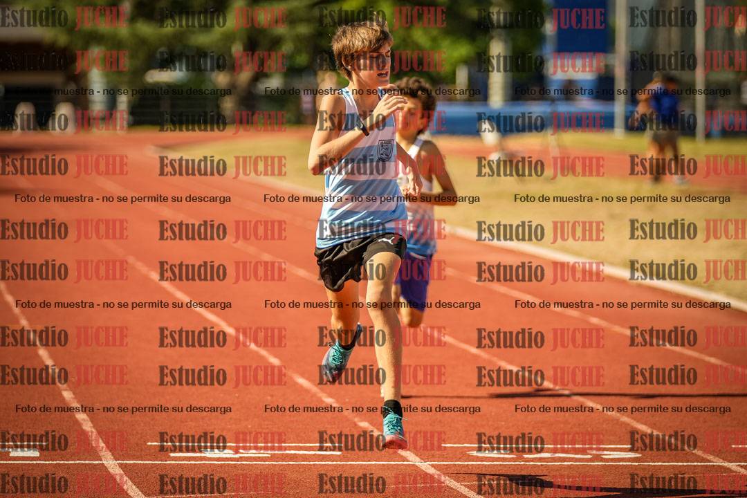 Fotos de los 400 m llanos de varones