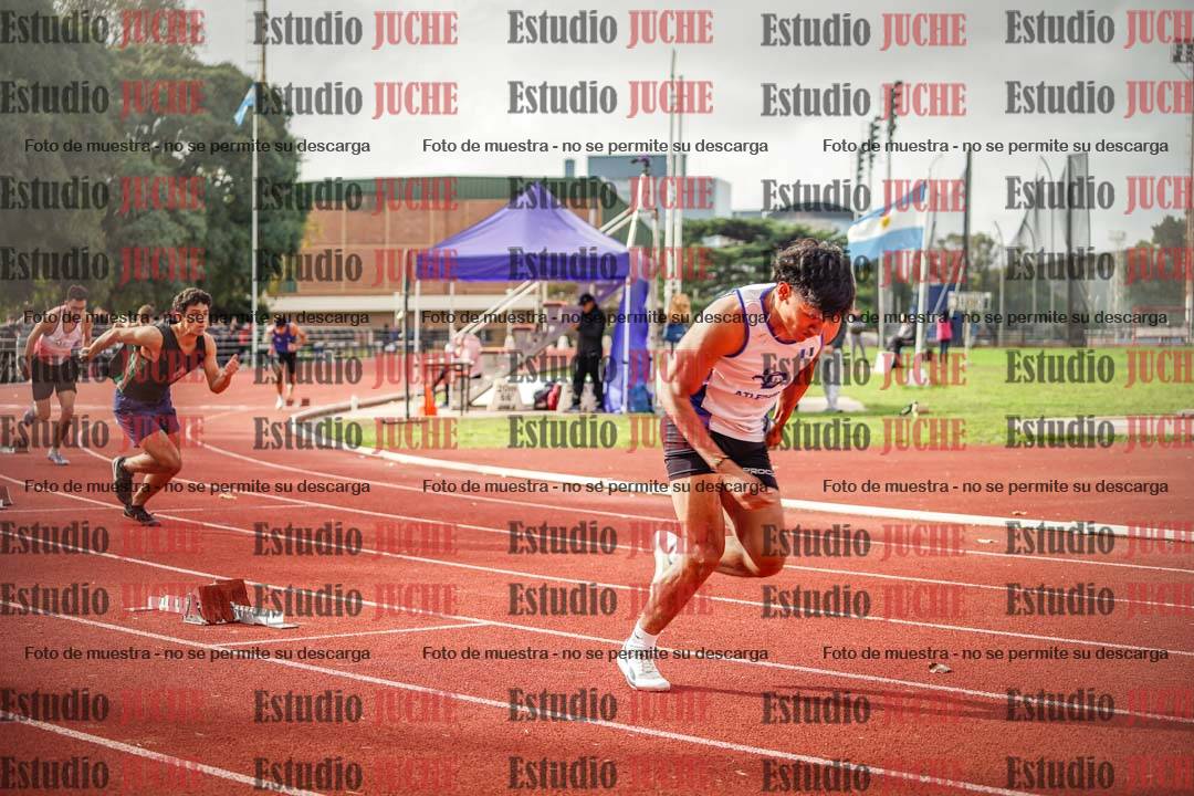 Fotos de los 400 m llanos de varones