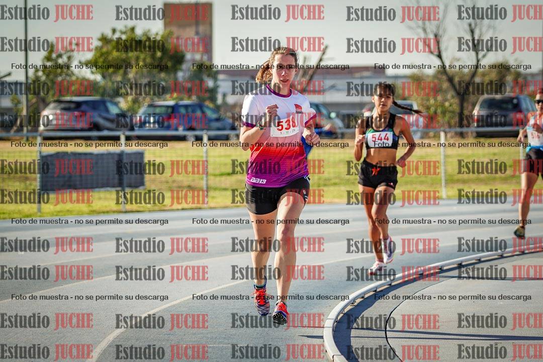 Fotos de los 1500 m llanos de mujeres