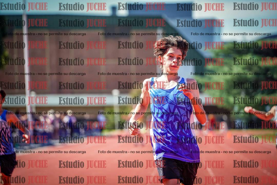 Fotos de los 80 m de varones