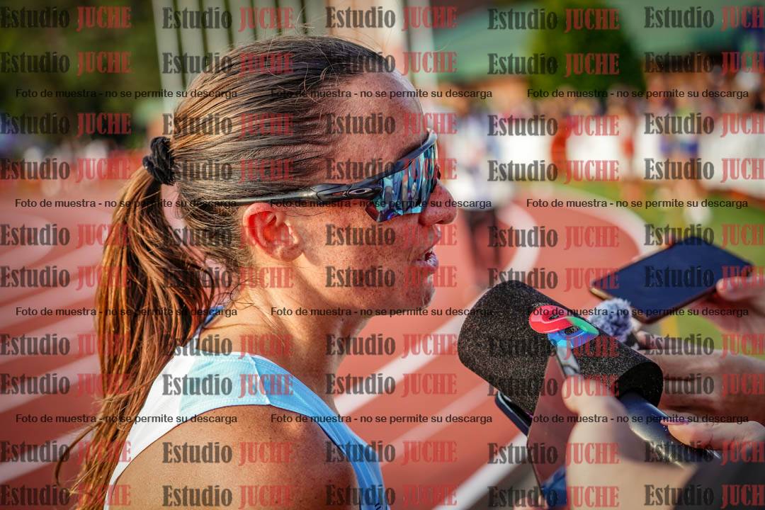Fotos de algunos extras y podios del día 1