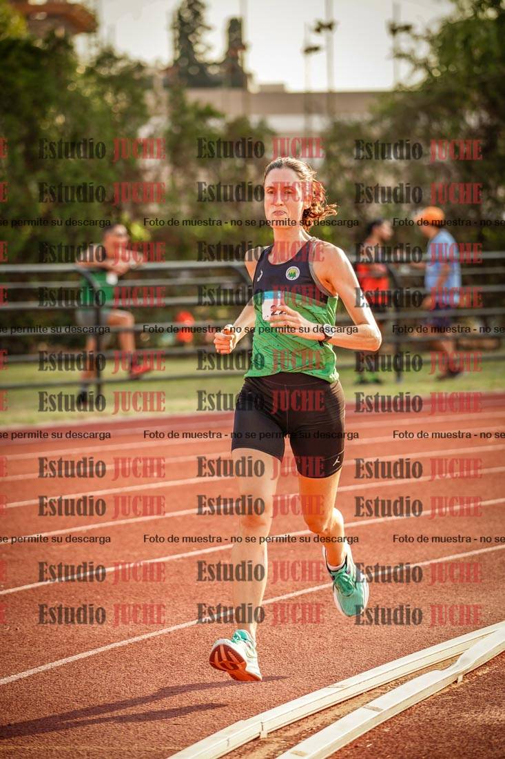 Fotos de los 5000 m llanos de mujeres y varones