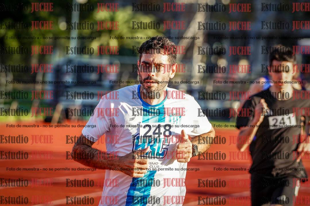 Fotos de los 3000 m llanos de varones