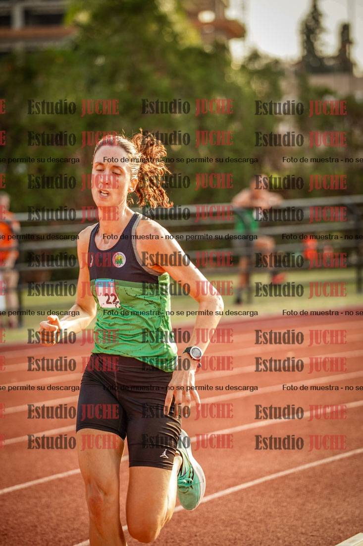 Fotos de los 5000 m llanos de mujeres y varones
