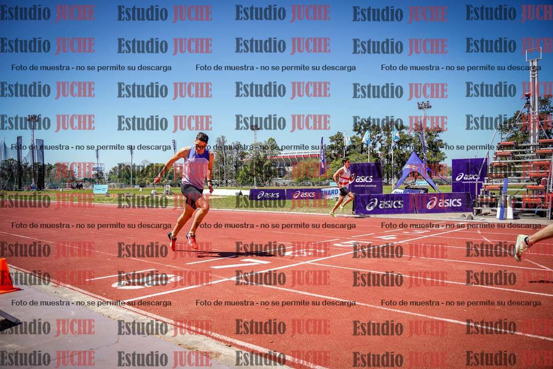 Fotos de los 400 m llanos de varones
