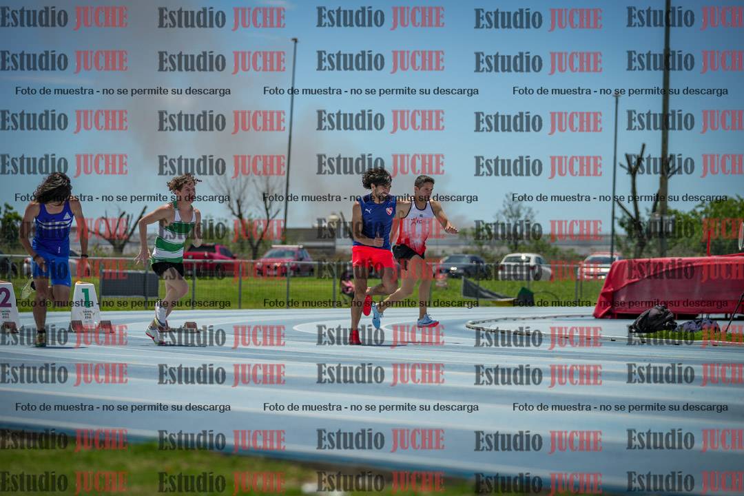 Fotos de los 100 m llanos de varones